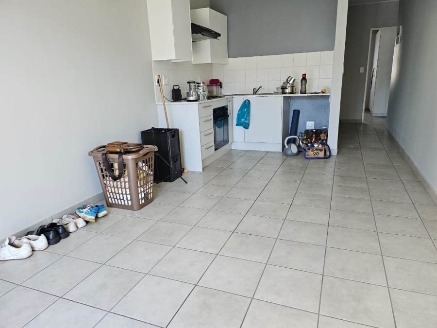 To Let 1 Bedroom Property for Rent in Parklands East Western Cape
